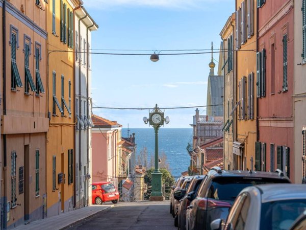 appartamento in vendita a Sanremo in zona Bussana