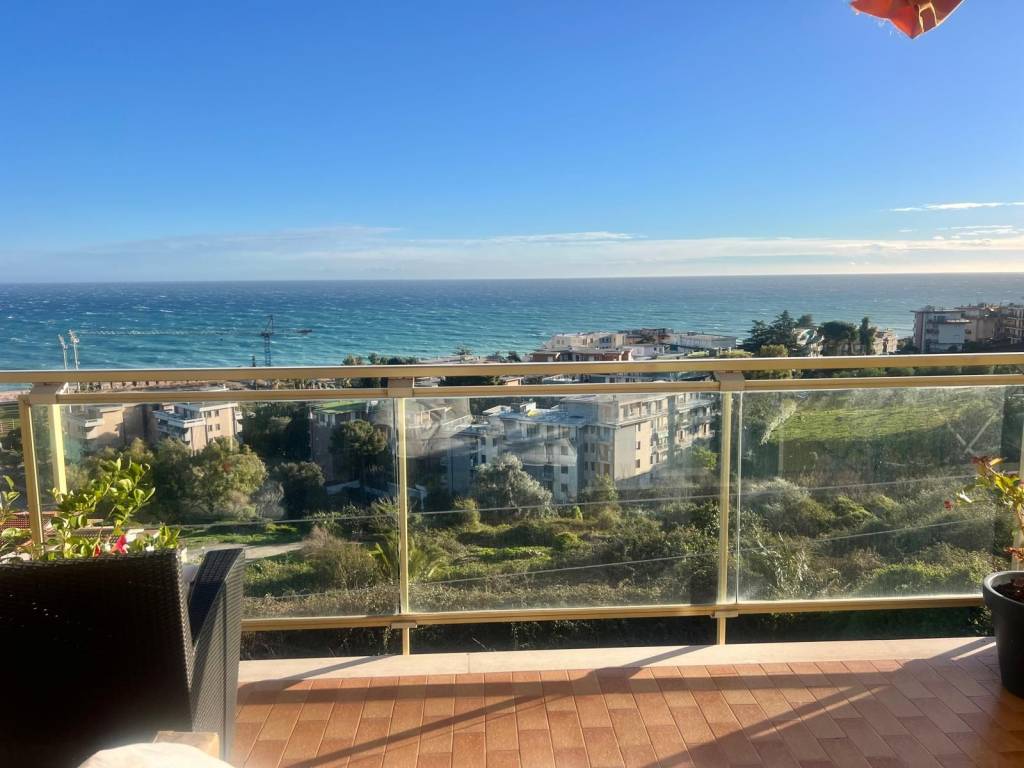 appartamento in vendita a Sanremo