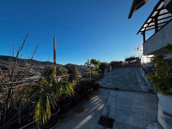 appartamento in vendita a Sanremo in zona Poggio