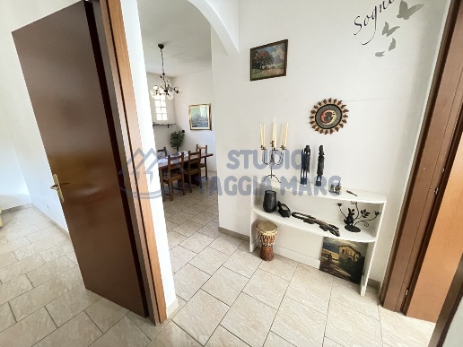 casa semindipendente in vendita a Sanremo in zona Bussana Vecchia
