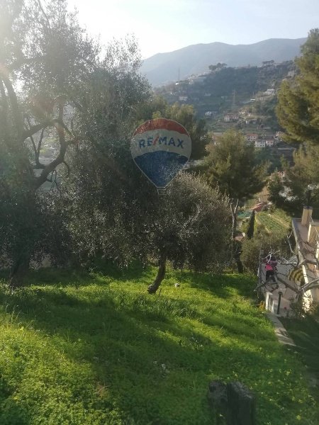 casale in vendita a Sanremo