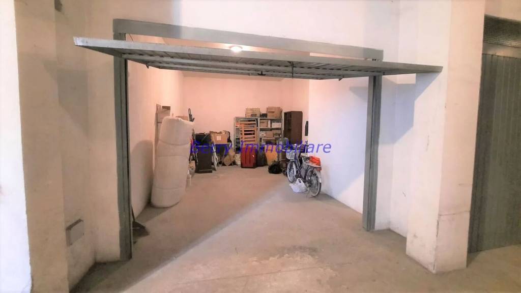 ufficio in vendita a Sanremo