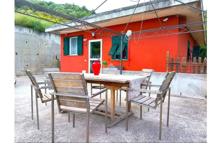 casa indipendente in vendita a Sanremo
