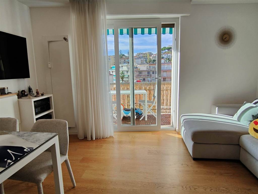 appartamento in vendita a Sanremo