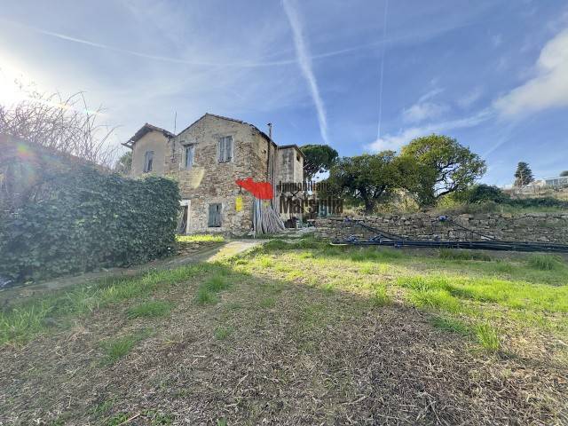 terreno agricolo in vendita a Sanremo