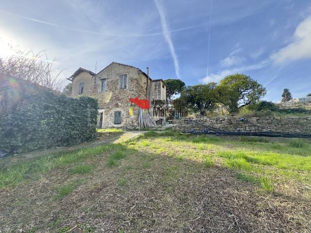 terreno agricolo in vendita a Sanremo