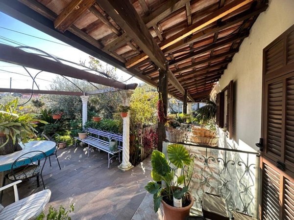 casa indipendente in vendita a Sanremo