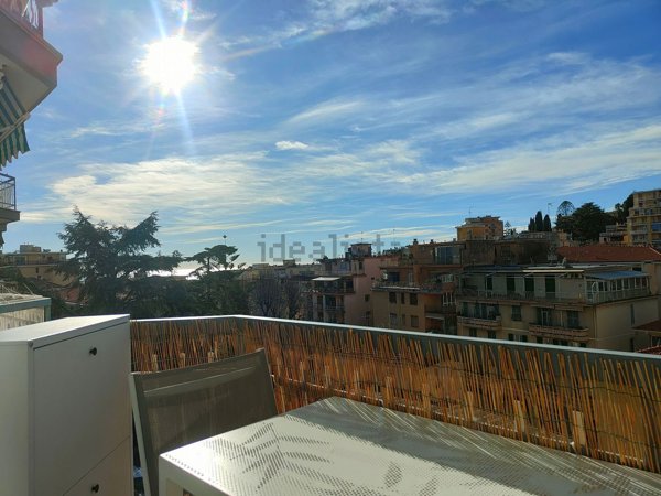 appartamento in vendita a Sanremo in zona Poggio