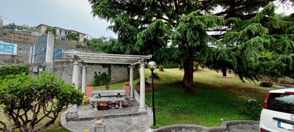 casa indipendente in vendita a Sanremo