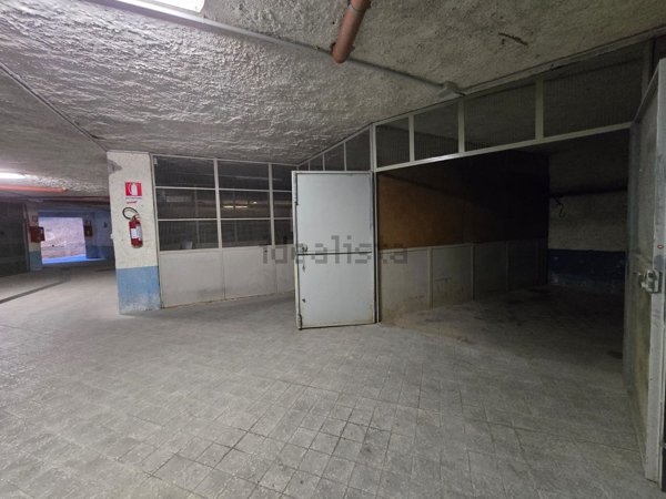 locale di sgombero in vendita a Sanremo