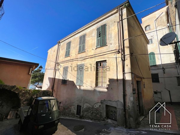 appartamento in vendita a Sanremo in zona Coldirodi