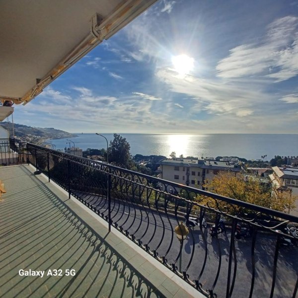 appartamento in vendita a Sanremo