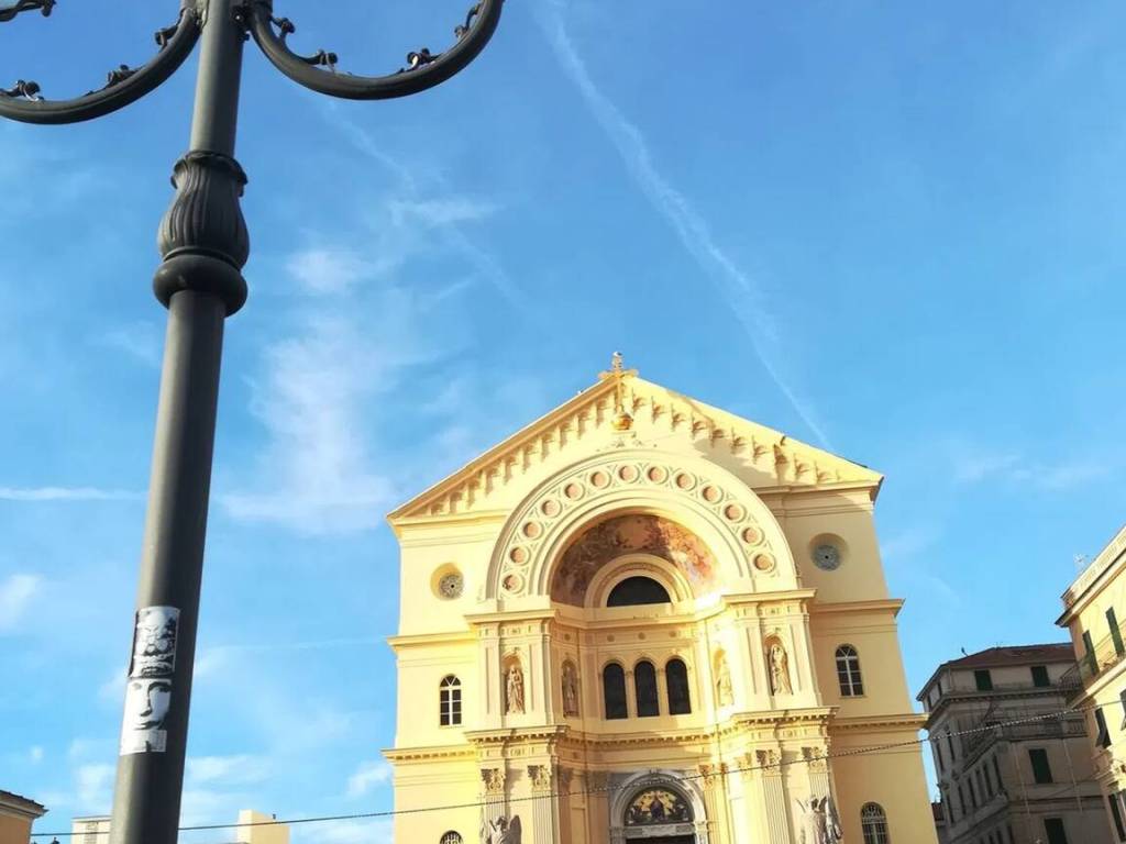 appartamento in vendita a Sanremo in zona Bussana