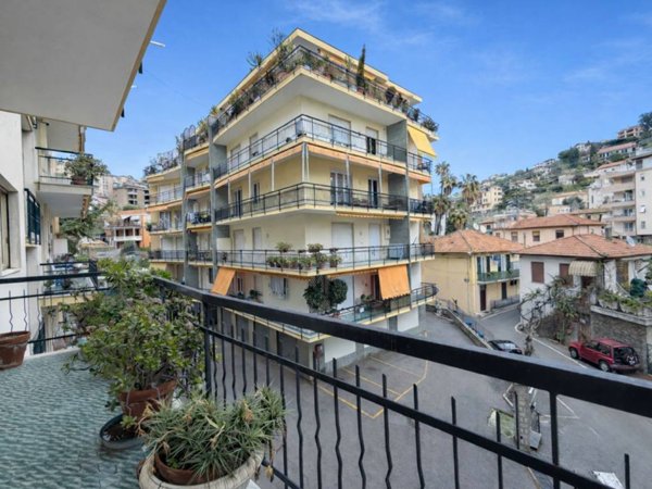 appartamento in vendita a Sanremo