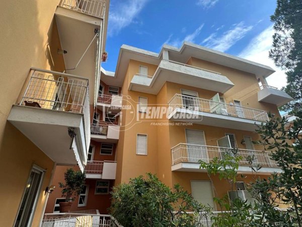 appartamento in vendita a Sanremo in zona Coldirodi