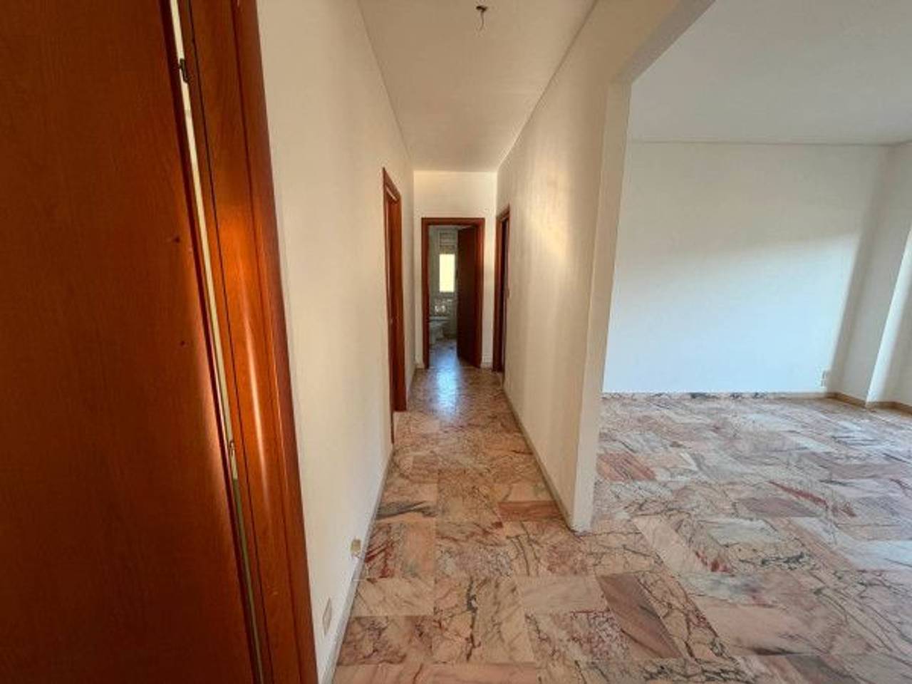 appartamento in vendita a Sanremo in zona San Romolo