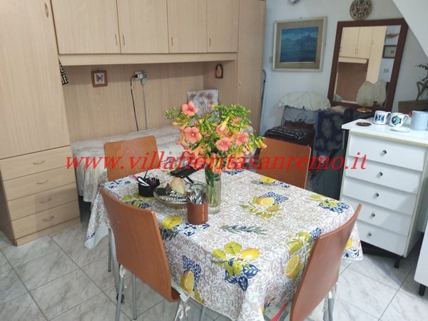 appartamento in vendita a Sanremo in zona Poggio