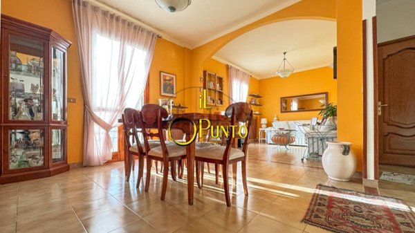 casa indipendente in vendita a Sanremo