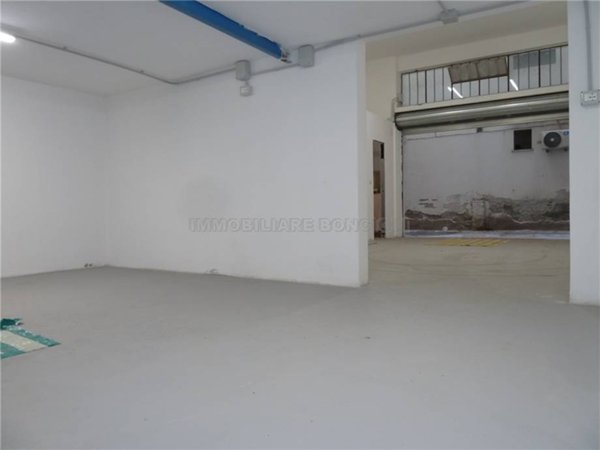 locale di sgombero in vendita a Sanremo