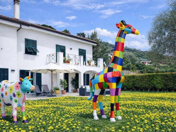 casa indipendente in vendita a Sanremo