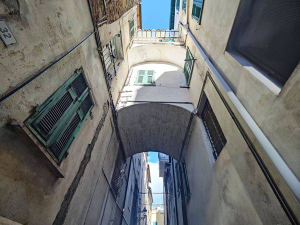 appartamento in vendita a Sanremo in zona Coldirodi