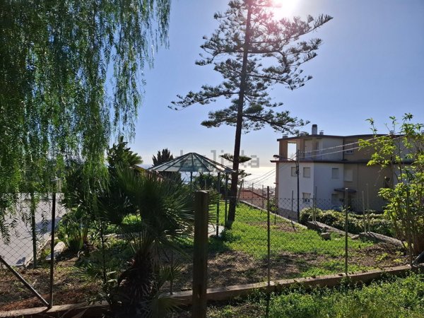 casa indipendente in vendita a Sanremo