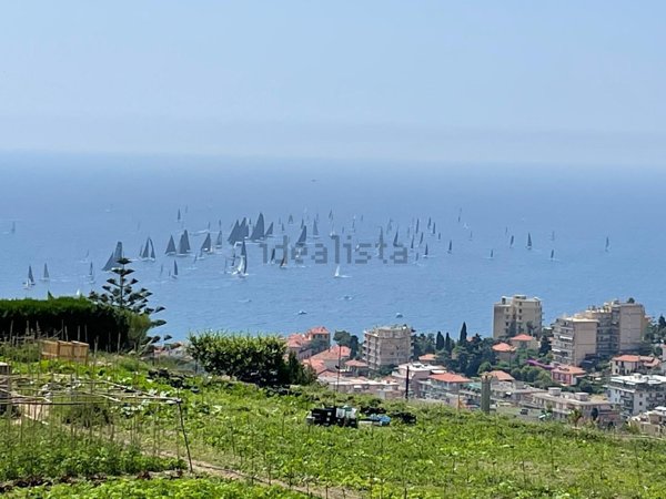 casa indipendente in vendita a Sanremo