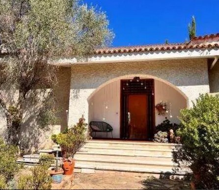 casa indipendente in vendita a Sanremo in zona Coldirodi