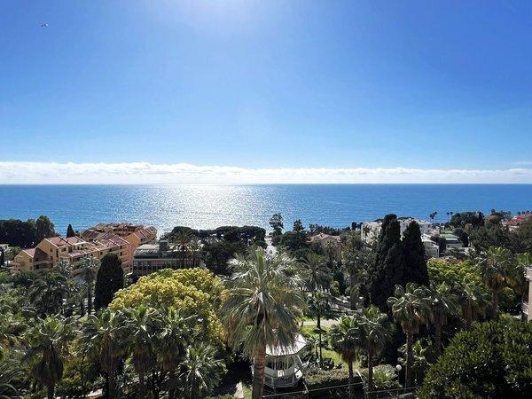 appartamento in vendita a Sanremo in zona Poggio