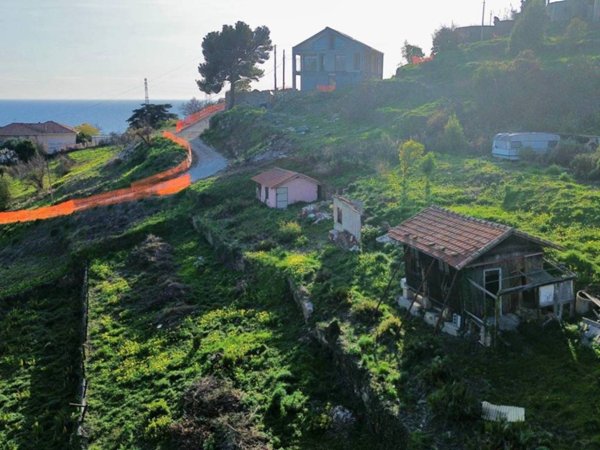 casa indipendente in vendita a Sanremo