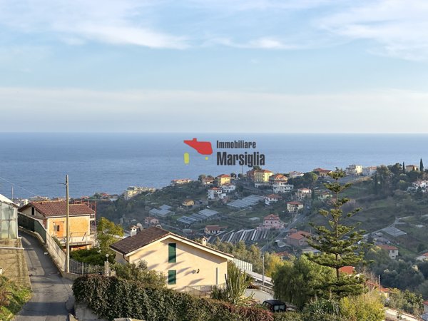 casa indipendente in vendita a Sanremo