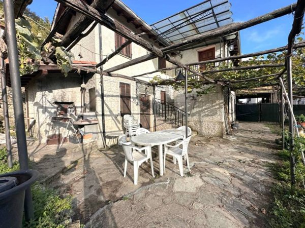 casa indipendente in vendita a Sanremo