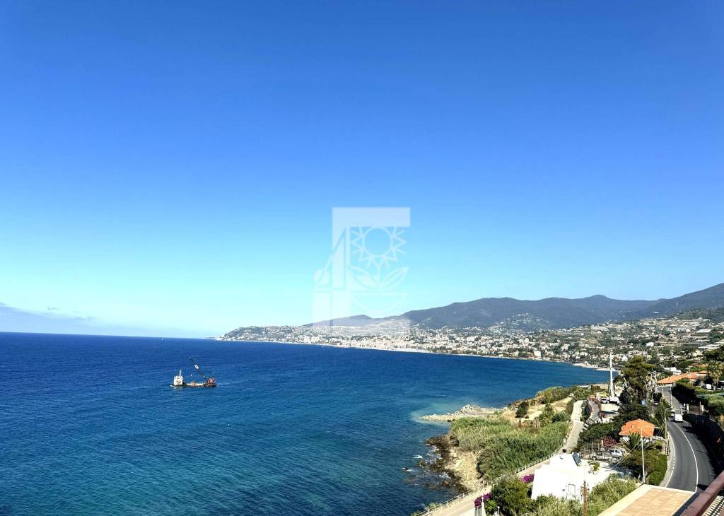 appartamento in vendita a Sanremo