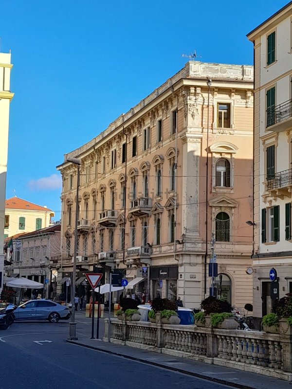 appartamento in vendita a Sanremo