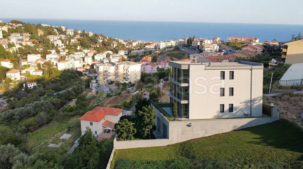 appartamento in vendita a Sanremo