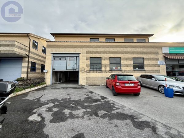 locale di sgombero in vendita a Sanremo in zona Poggio