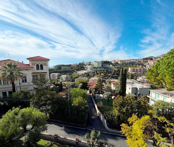 appartamento in vendita a Sanremo