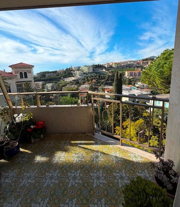 appartamento in vendita a Sanremo