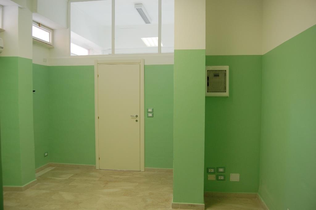 ufficio in vendita a Sanremo