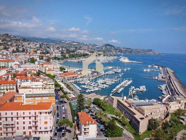 appartamento in vendita a Sanremo
