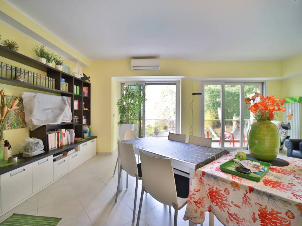 appartamento in vendita a Sanremo