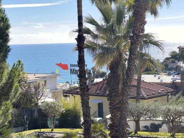 appartamento in vendita a Sanremo in zona Coldirodi