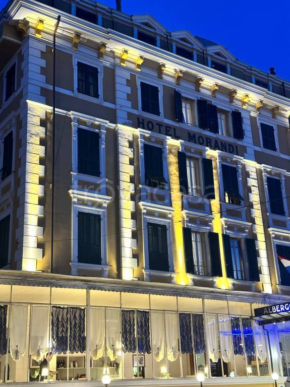 negozio in vendita a Sanremo