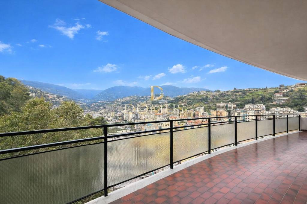 appartamento in vendita a Sanremo