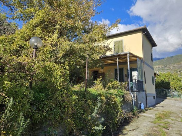 casa indipendente in vendita a Sanremo
