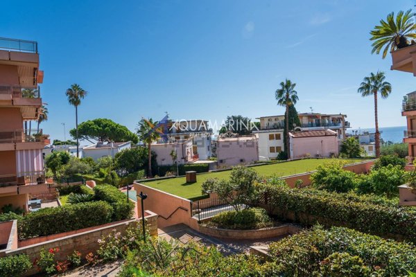 appartamento in vendita a Sanremo in zona Coldirodi