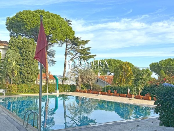 appartamento in vendita a Sanremo in zona Coldirodi