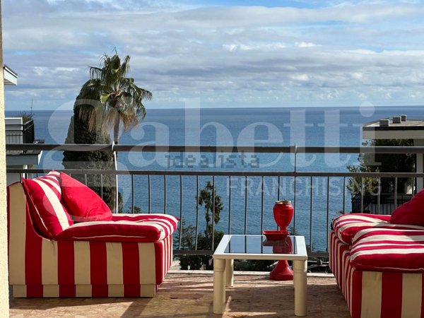 appartamento in vendita a Sanremo