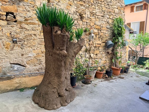 appartamento in vendita a Sanremo in zona Coldirodi