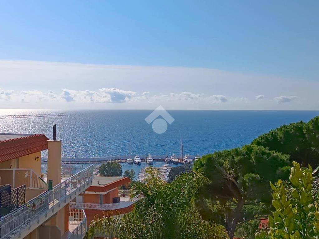 appartamento in vendita a Sanremo